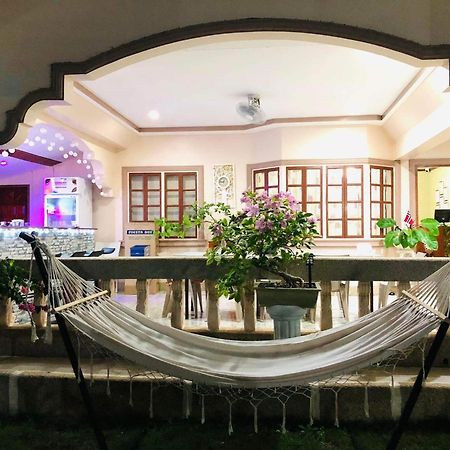 Dreamcatcher Hostel โมอัลโบอัล ภายนอก รูปภาพ