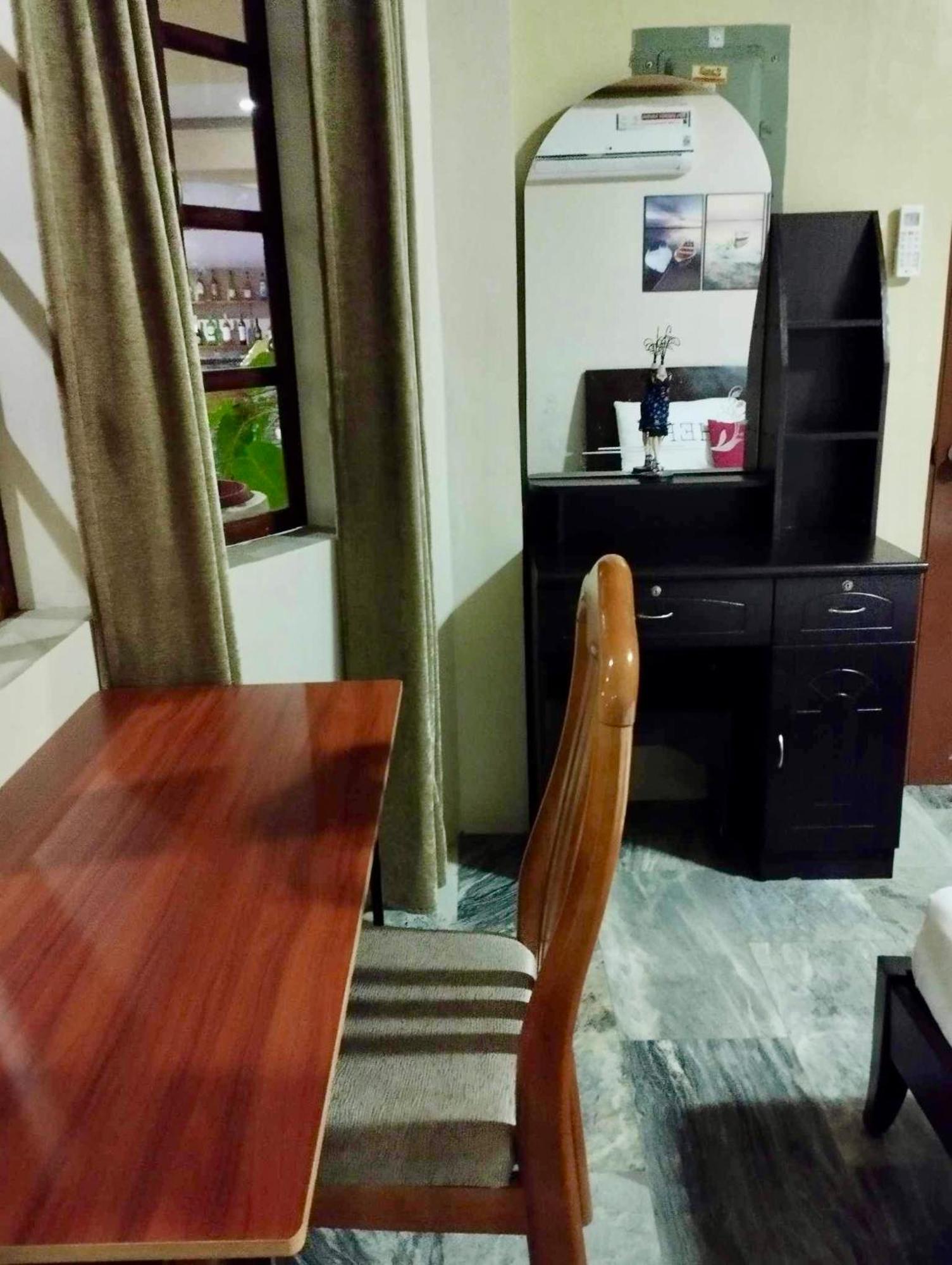 Dreamcatcher Hostel โมอัลโบอัล ภายนอก รูปภาพ