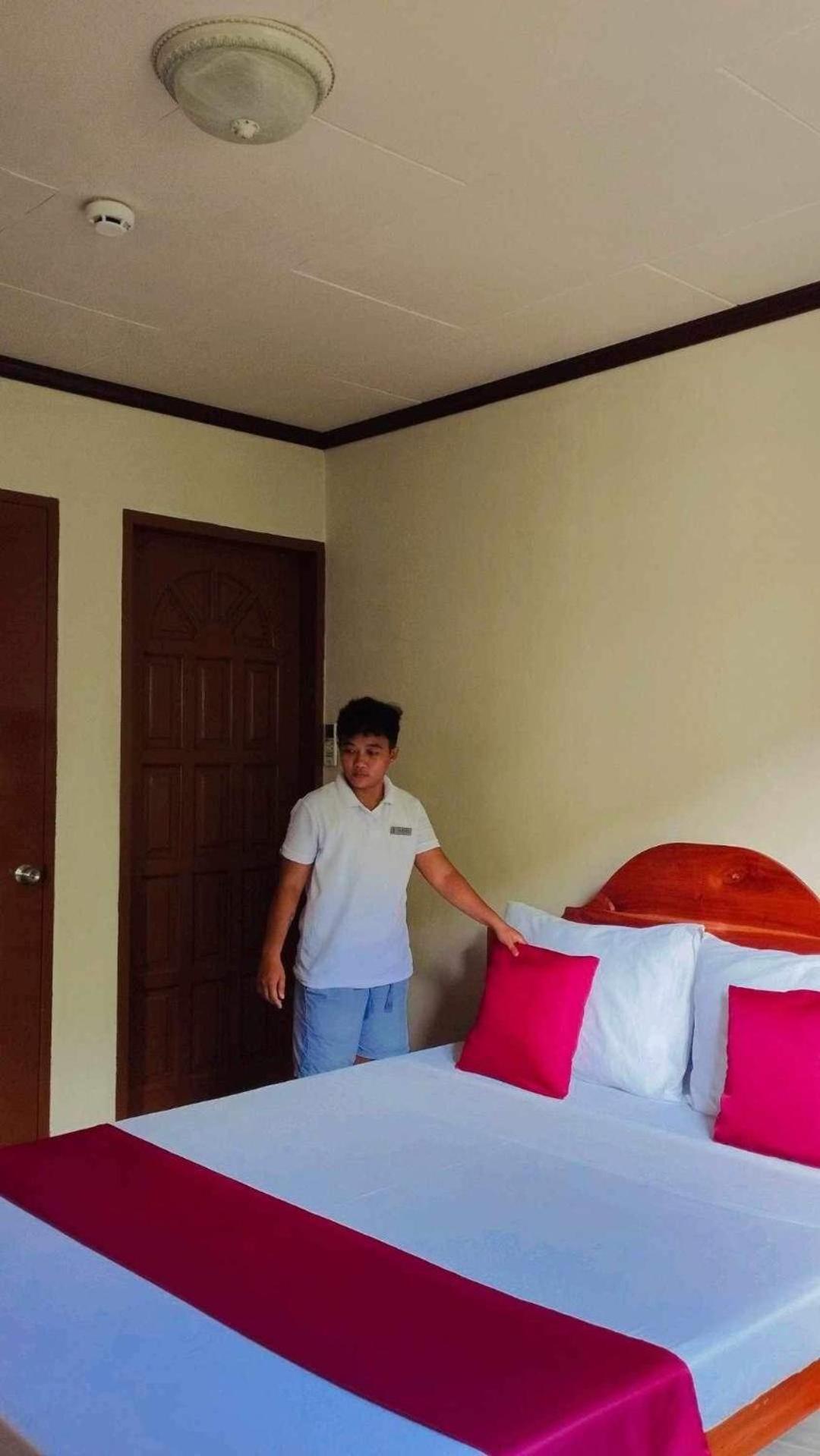 Dreamcatcher Hostel โมอัลโบอัล ภายนอก รูปภาพ